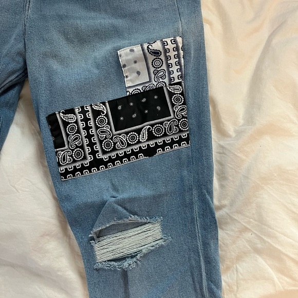 Hollister Patchwork Jeans - Picture 3 of 4